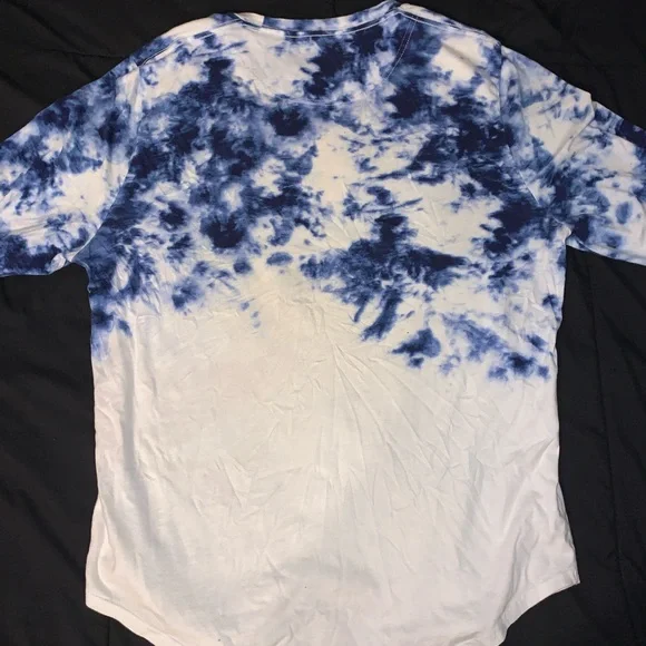 Hollister Mens Curved Hem Long Sleeve - Picture 2 of 5